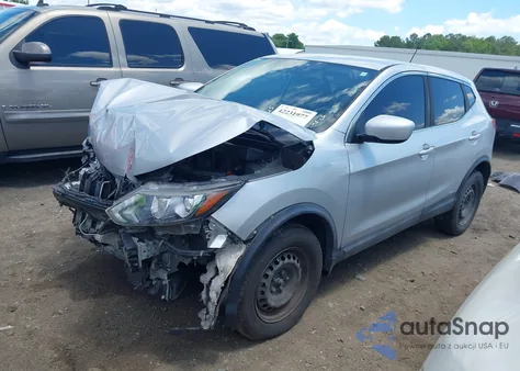 2017 Nissan Rogue Sport S из США, поврежденный, VIN JN1BJ1CP3HW005385